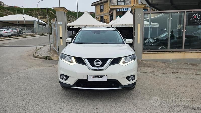 Usata Nissan X-Trail Tekna 131 CV (96 kW) 2016 Bianco SUV