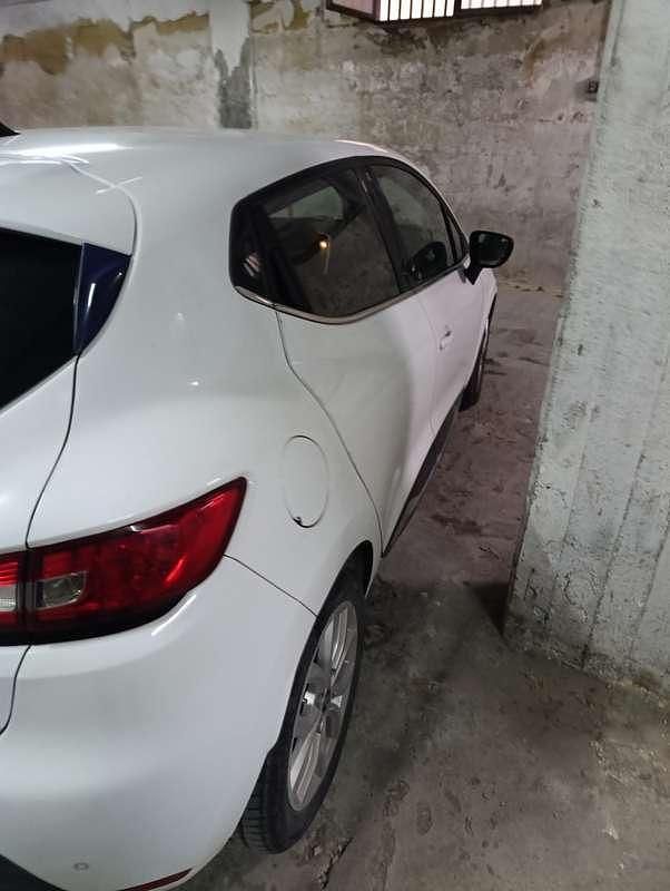 Usata Renault Clio IV Zen 75 CV (55 kW) 2017 Berlina