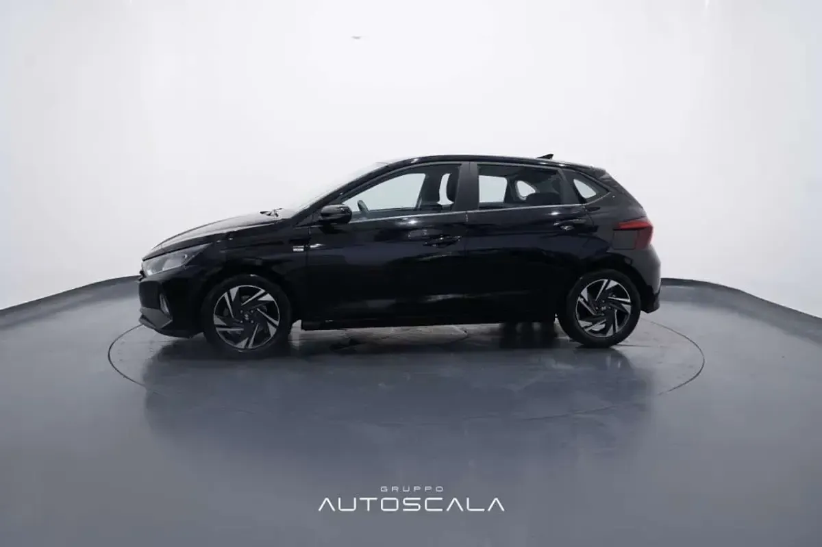 Brugt Hyundai i20 101 HK (74 kW) 2021 Sort Hatchback