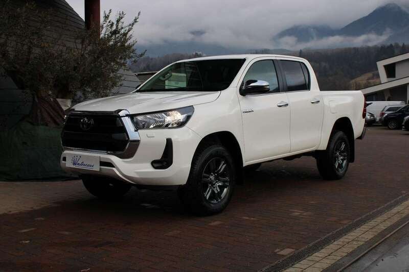 Usata Toyota HiLux Comfort 150 CV (110 kW) 2024 Bianco Pick-up