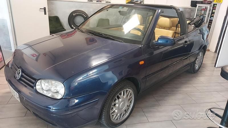 Usata VW Golf Cabriolet 1998 Blu Cabrio