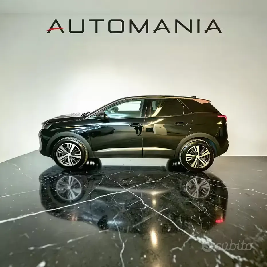 Usata Peugeot 3008 Allure 131 CV (96 kW) 2023 Nero SUV