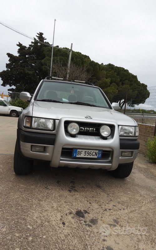 Grigio Usata 1999 Opel Frontera SUV | 950 € (Super prezzo) - Immagine 1/3