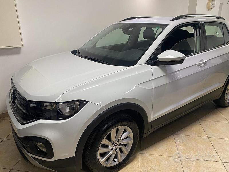 Bianco Usata 2022 VW T-Cross Style SUV | 19.000 € (Buon prezzo) - Immagine 1/4