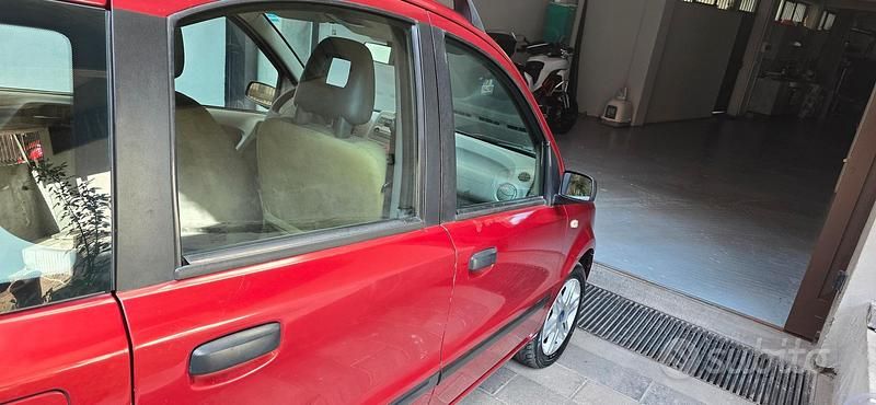 Usata Fiat Punto 2007 Rosso Berlina