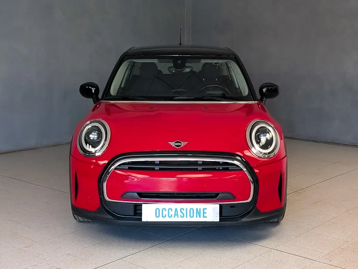 Usata Mini Cooper Classic 136 CV (100 kW) 2023 Rosso Utilitaria