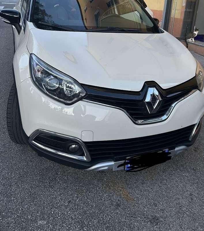 Usata Renault Captur 90 CV (66 kW) 2015 SUV