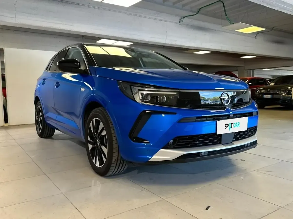 Usata Opel Grandland X Business Elegance 225 CV (165 kW) 2025 Blu/azzurro SUV