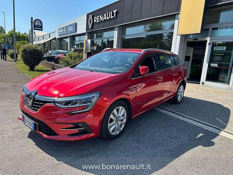 Usata Renault Mégane IV Business 158 CV (116 kW) 2022 Rosso Station wagon
