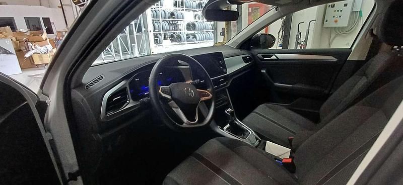 Usata VW T-Roc Life 116 CV (85 kW) 2024 SUV