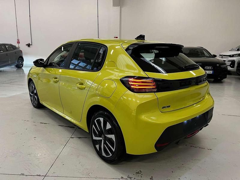Usata Peugeot 208 Active 101 CV (74 kW) 2024 Giallo Utilitaria