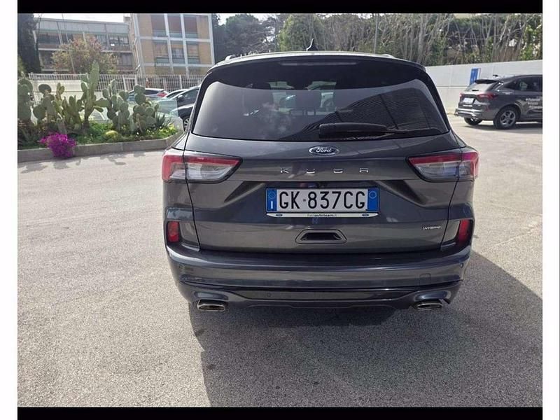 Usata Ford Kuga ST-Line 190 CV (139 kW) 2022 Magnetic grey SUV