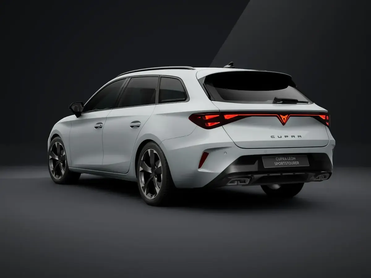 Nuova Cupra Leon 204 CV (150 kW) 2026 Bianco nevada Station wagon
