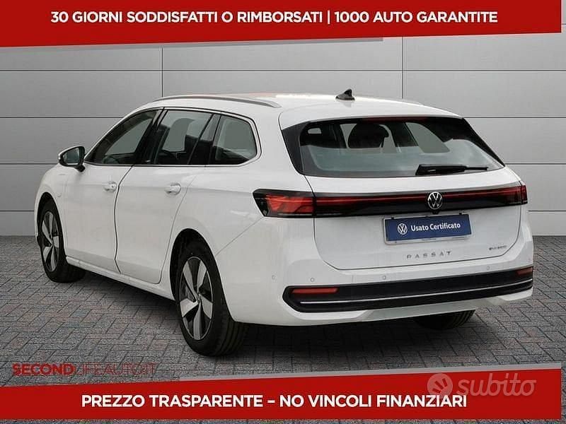 Nuova VW Passat Business 150 CV (110 kW) 2025 Bianco Station wagon