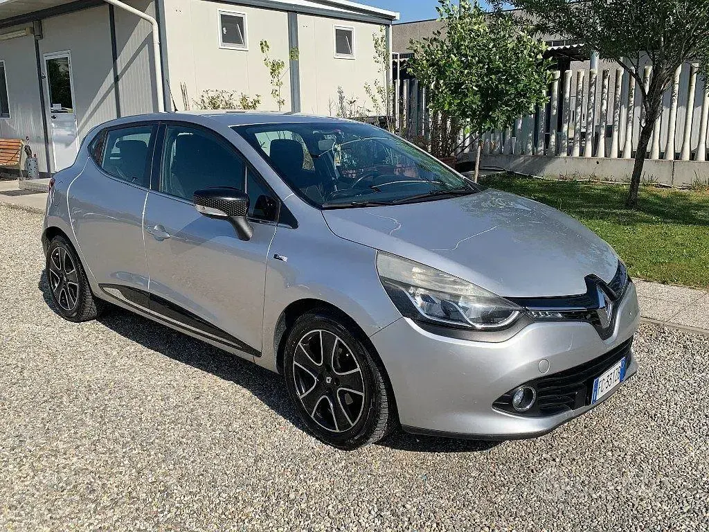 Usata Renault Clio IV 75 CV (55 kW) 2016 Grigio Berlina