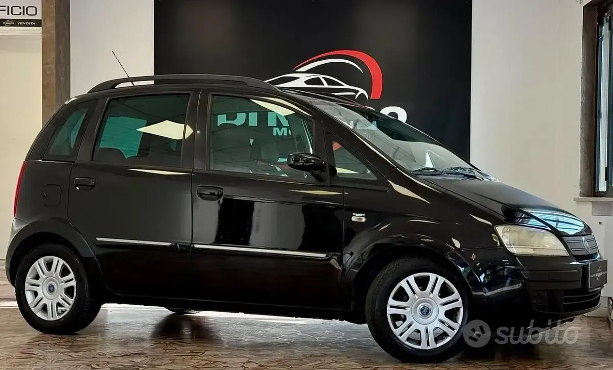 Usata Fiat Idea Emotion 95 CV (69 kW) 2006 Nero Monovolume
