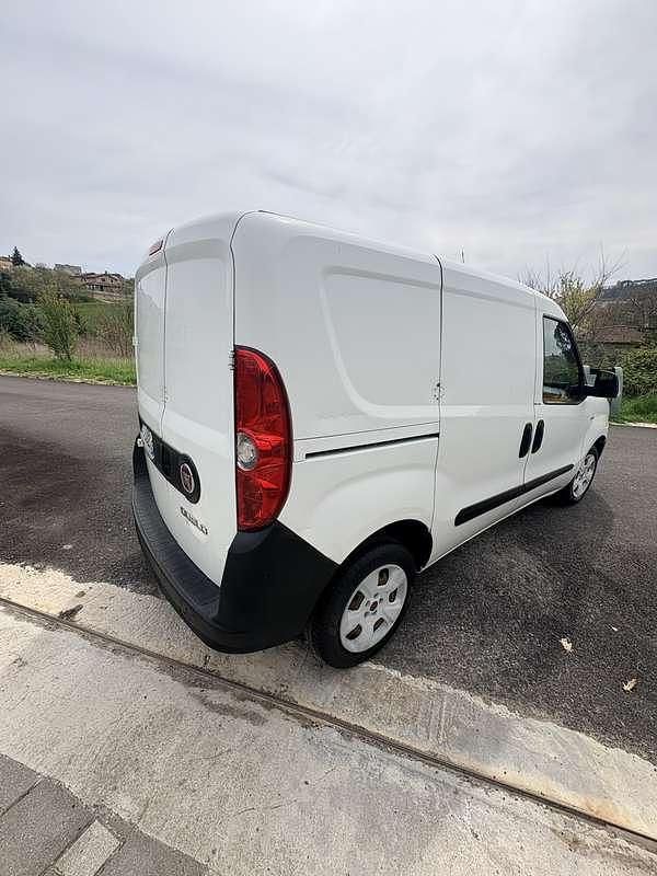 Usata Fiat Doblò 84 CV (61 kW) 2013 Monovolume