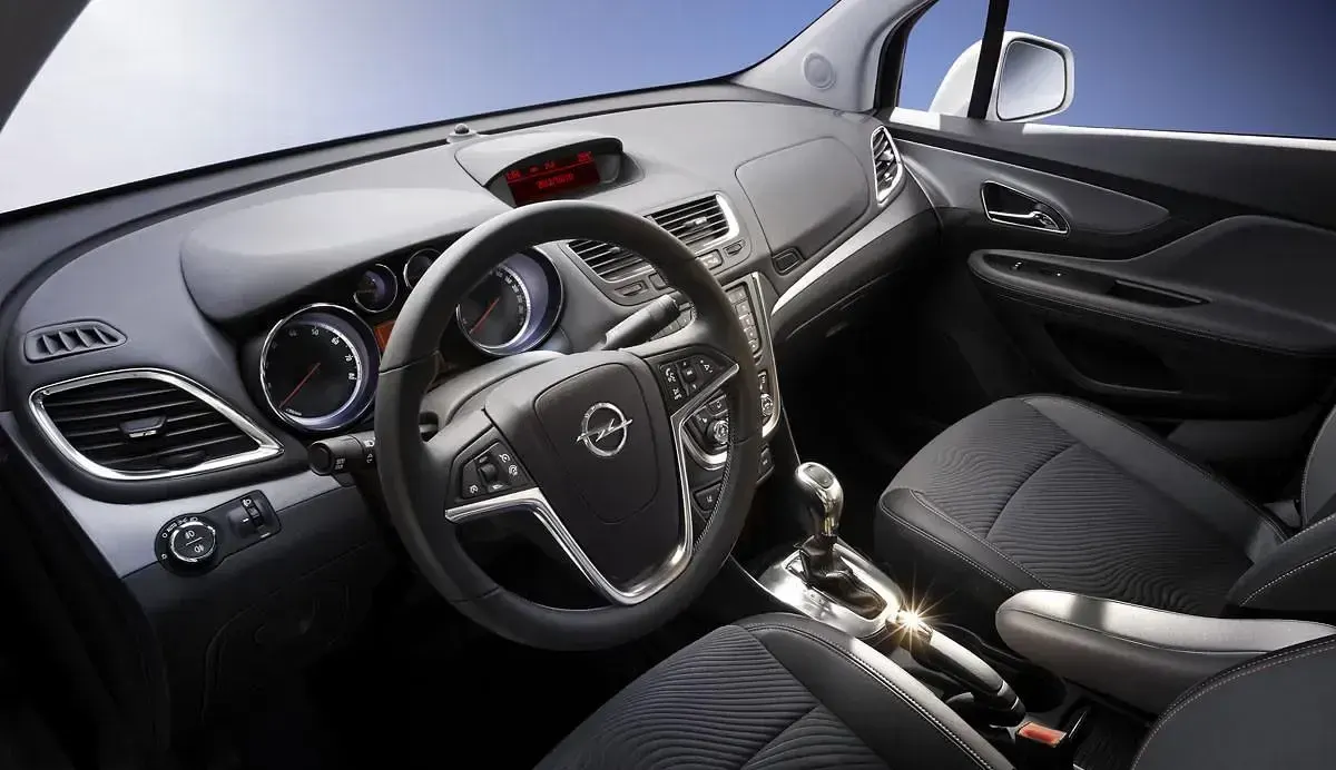 Usata Opel Mokka S 116 CV (85 kW) 2016 Grigio SUV