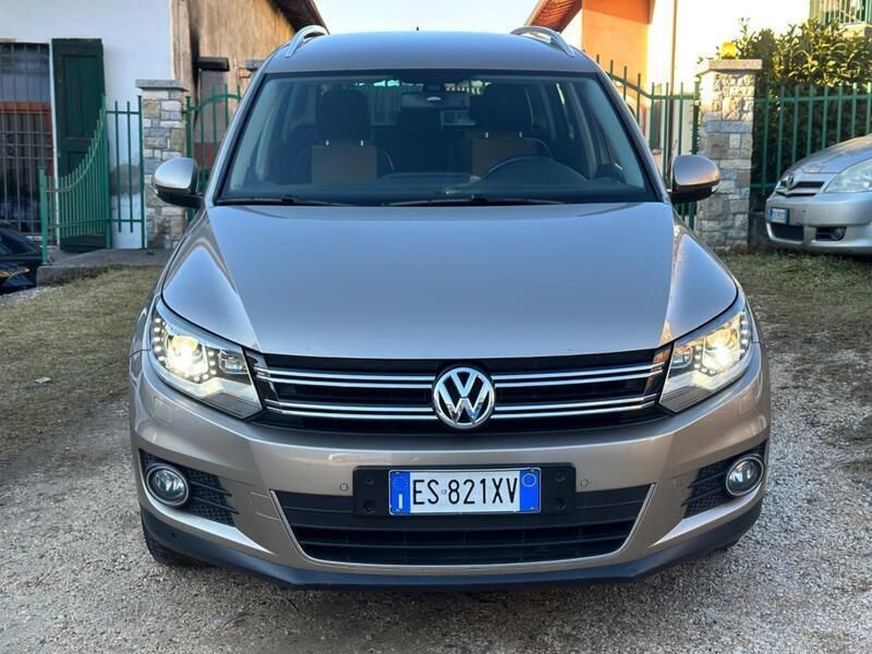 Usata VW Tiguan Sport 140 CV (102 kW) 2013 Grigio SUV