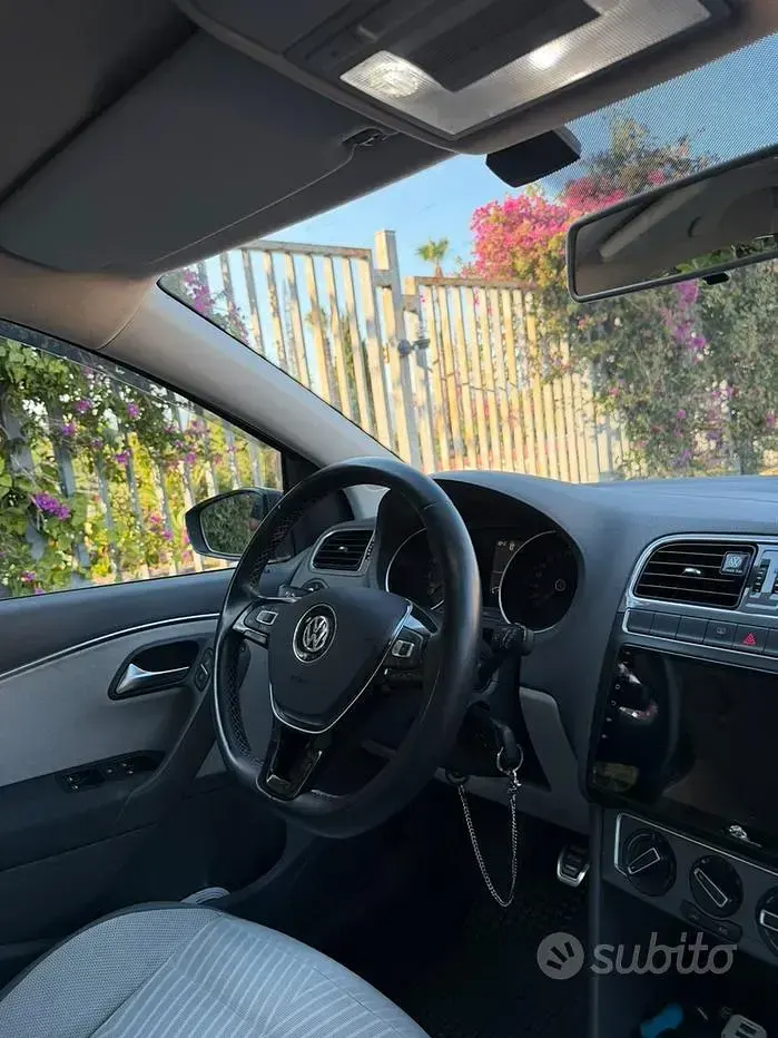 Usata VW Polo 75 CV (55 kW) 2014 Nero Utilitaria