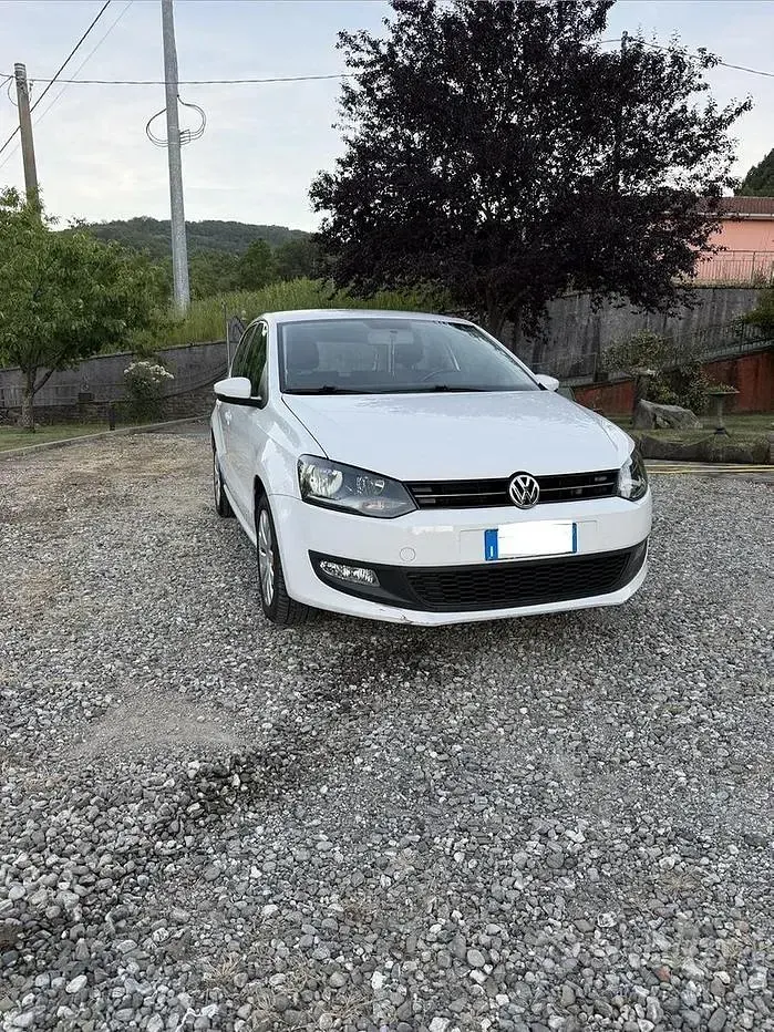 Usata VW Polo 75 CV (55 kW) 2013 Bianco Utilitaria
