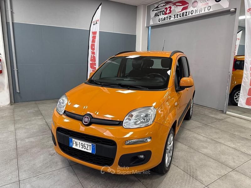 Usata Fiat Panda Lounge 85 CV (62 kW) 2018 Arancione Berlina