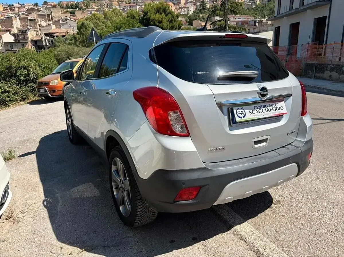 Usata Opel Mokka Cosmo 131 CV (96 kW) 2013 Grigio SUV