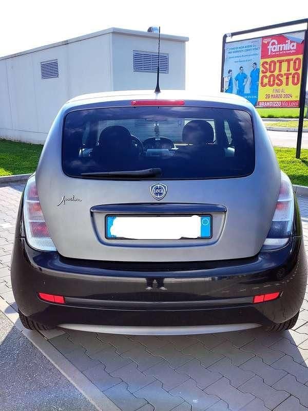 Usata Lancia Ypsilon 95 CV (69 kW) 2007 Nero Utilitaria