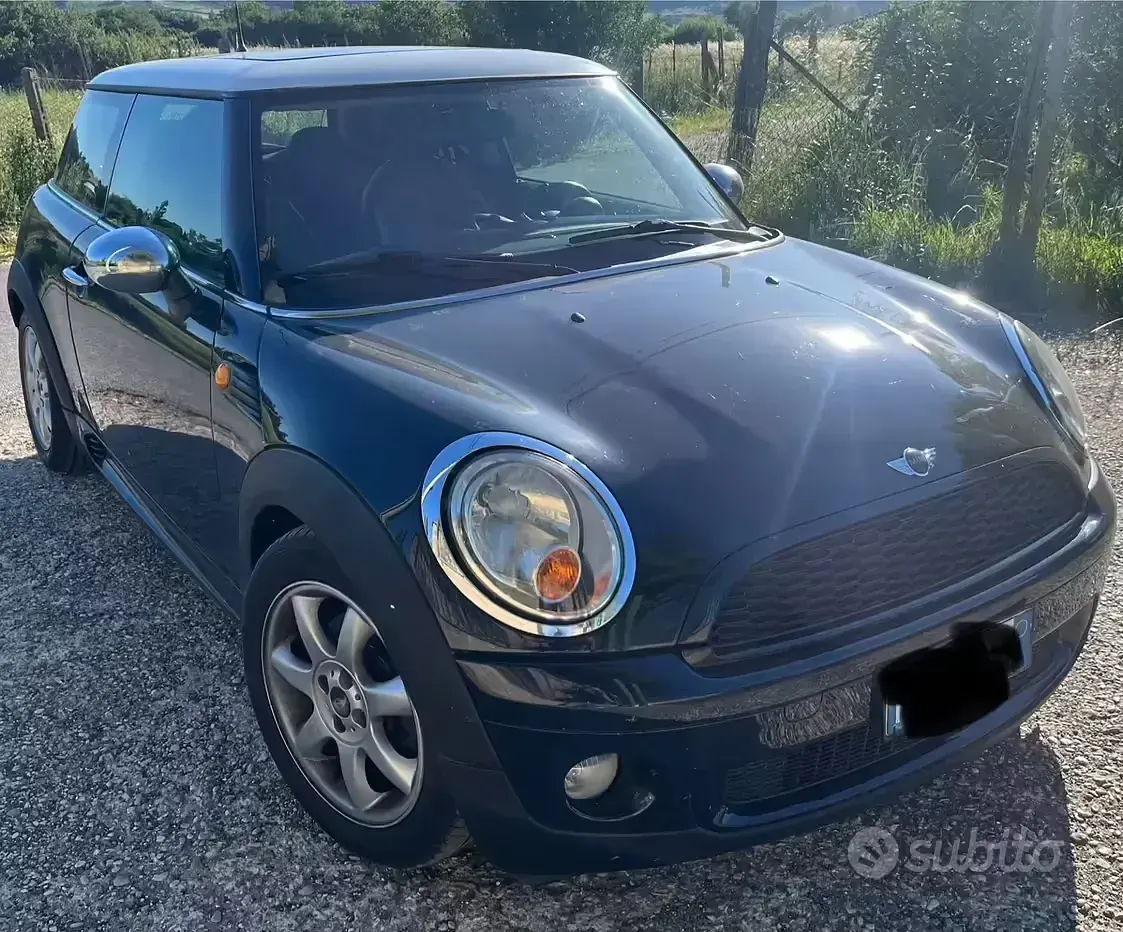 Usata Mini Cooper D 109 CV (80 kW) 2008 Nero Utilitaria