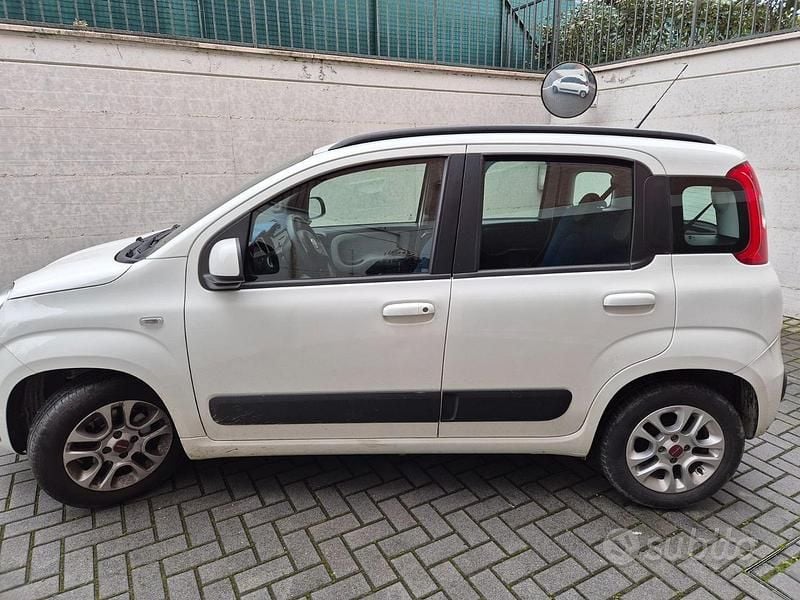 Usata Fiat Panda Lounge 2015 Bianco Berlina