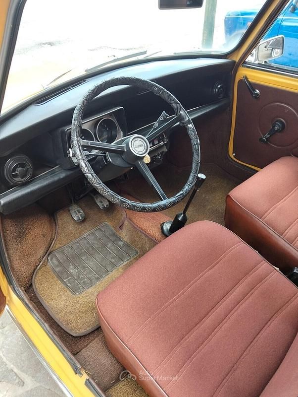 Usata Mini Cooper Clubman Hype 50 CV (36 kW) 2026 Giallo Station wagon