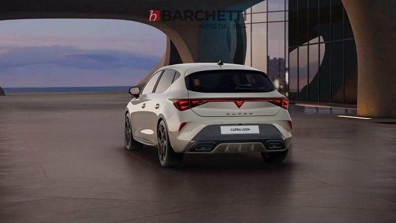 Usata Cupra Leon 150 CV (110 kW) 2024 Grigio Utilitaria