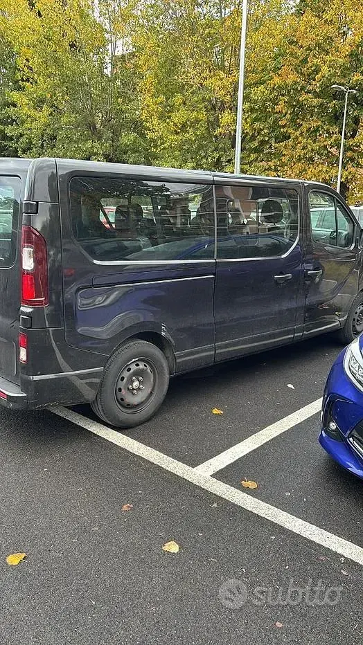 Usata Opel Vivaro 122 CV (89 kW) 2018 Nero Monovolume