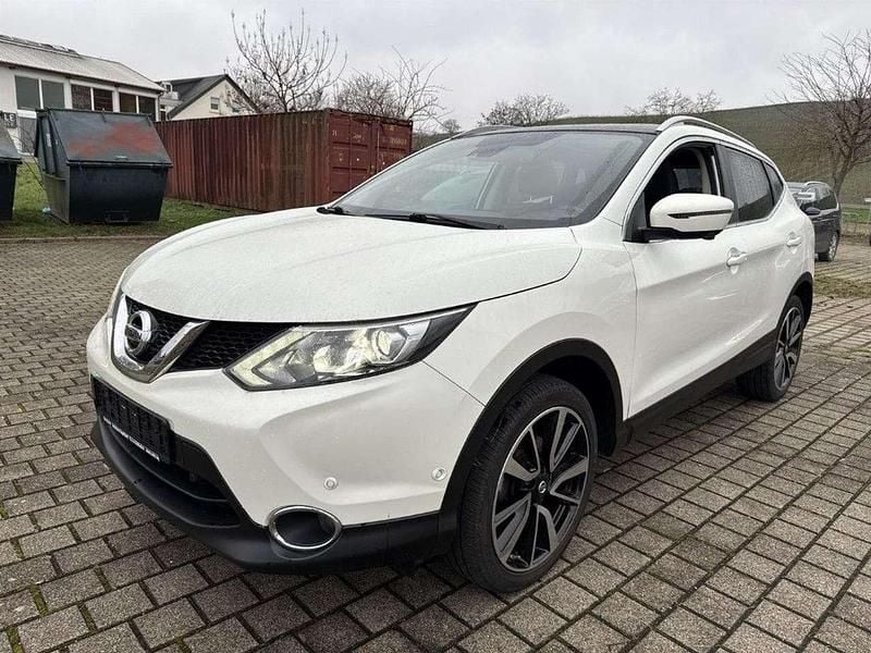 Bianco Usata 2016 Nissan Qashqai Tekna SUV | 9950 € (Ottimo prezzo) - Immagine 1/4