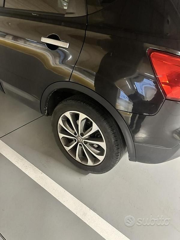 Usata Nissan Qashqai N-TEC 110 CV (80 kW) 2009 Nero SUV