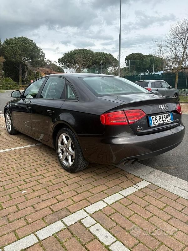 Usata Audi A4 143 CV (105 kW) 2010 Berlina