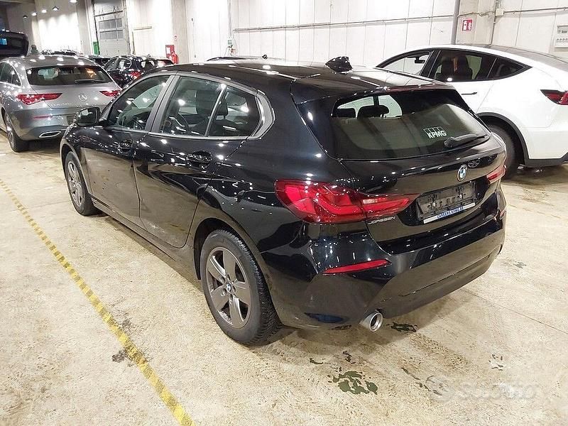 Usata BMW 116 Advantage 116 CV (85 kW) 2022 Nero Utilitaria