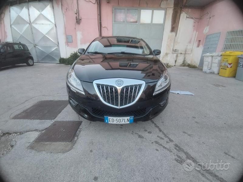 Nero Usata 2010 Lancia Delta Due volumi | 3200 € (Buon prezzo) - Immagine 1/4