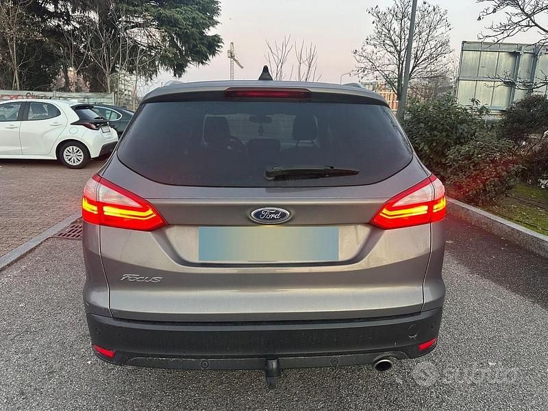 Brugt Ford Focus 116 HK (85 kW) 2013 Grå Stationcar