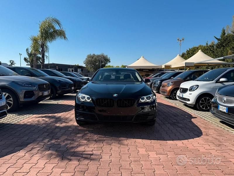 Usata BMW 520 190 CV (139 kW) 2016 Nero Berlina