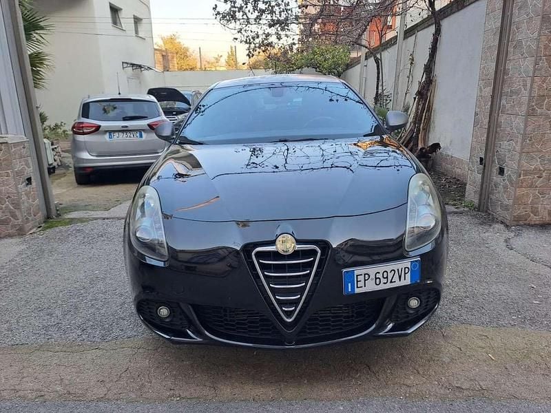 Usata Alfa Romeo Giulietta Veloce 105 CV (77 kW) 2013 Nero Berlina