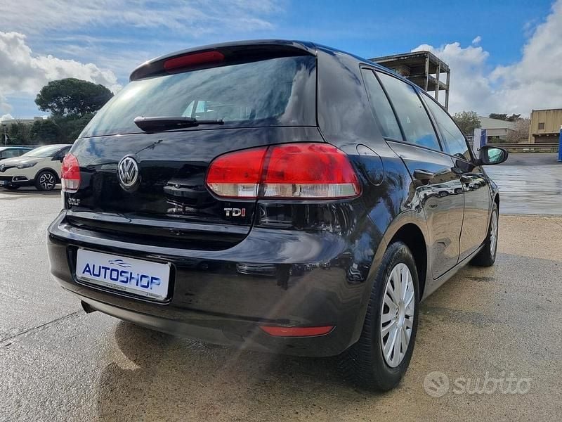 Usata VW Golf VII Comfortline 104 CV (76 kW) 2012 Nero Berlina