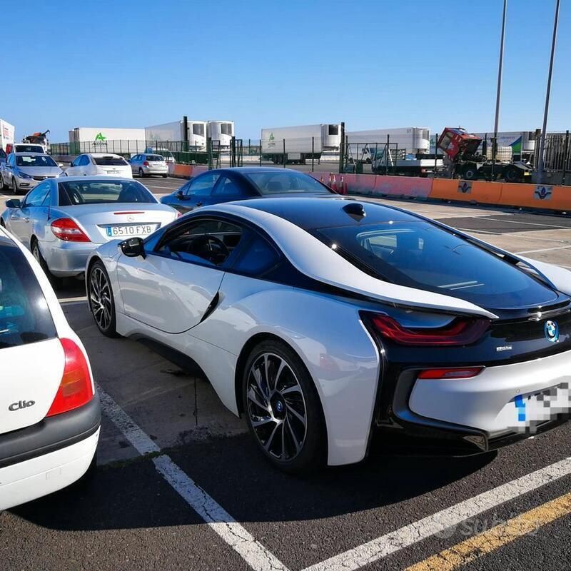 Usata BMW i8 Comfort Edition 231 CV (169 kW) 2019 Bianco Coupé