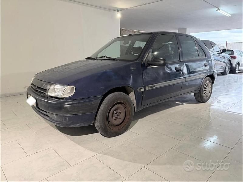 Usata Citroën Saxo 60 CV (44 kW) 1997 Blu Utilitaria