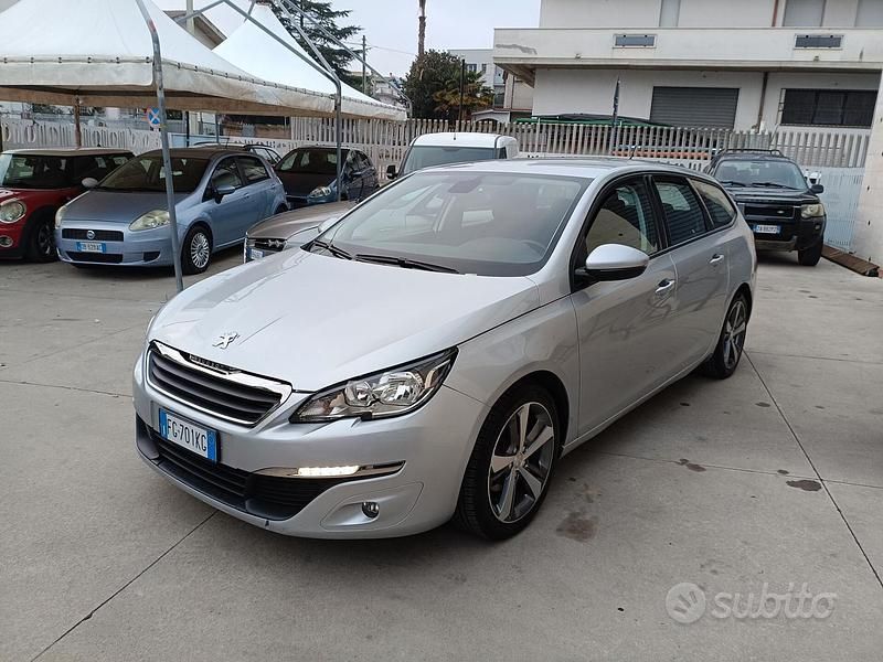 Usata Peugeot 308 Business-Line 100 CV (73 kW) 2016 Grigio Station wagon