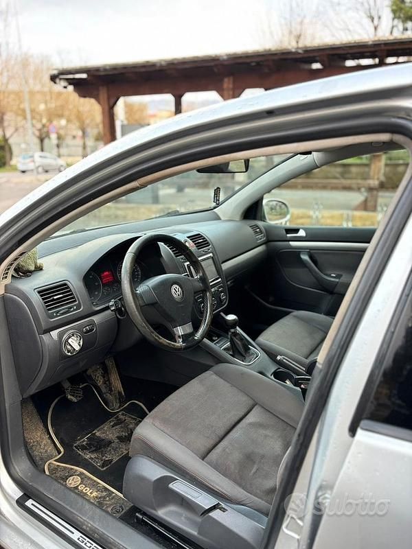 Usata VW Golf V 2007 Grigio Berlina