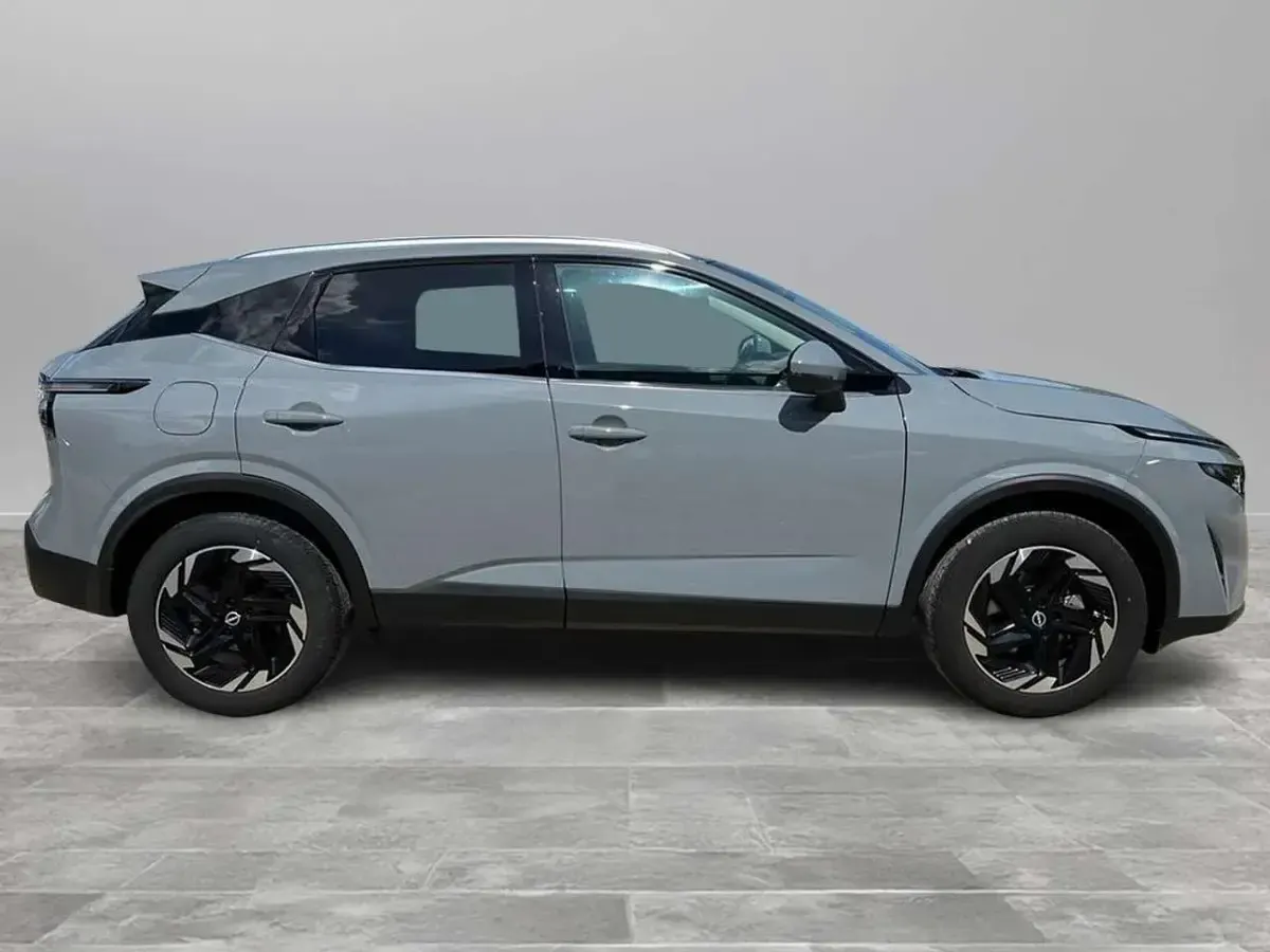 Occasion Nissan Qashqai N-Connecta 140 ch (102 kW) 2025 Gris SUV