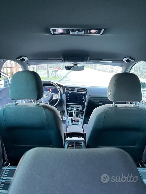Usata VW Golf VII GTI 245 CV (180 kW) 2018 Bianco Berlina