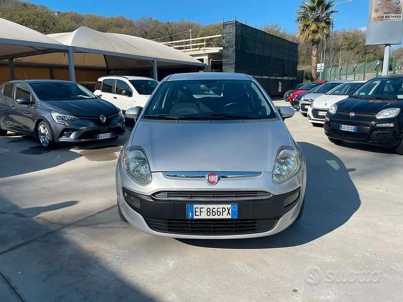 Usata Fiat Punto Evo Active 75 CV (55 kW) 2010 Grigio Utilitaria