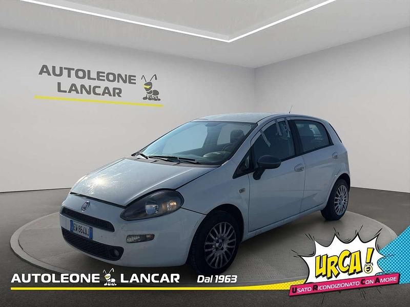 Usata Fiat Punto Young 75 CV (55 kW) 2014 Bianco Berlina